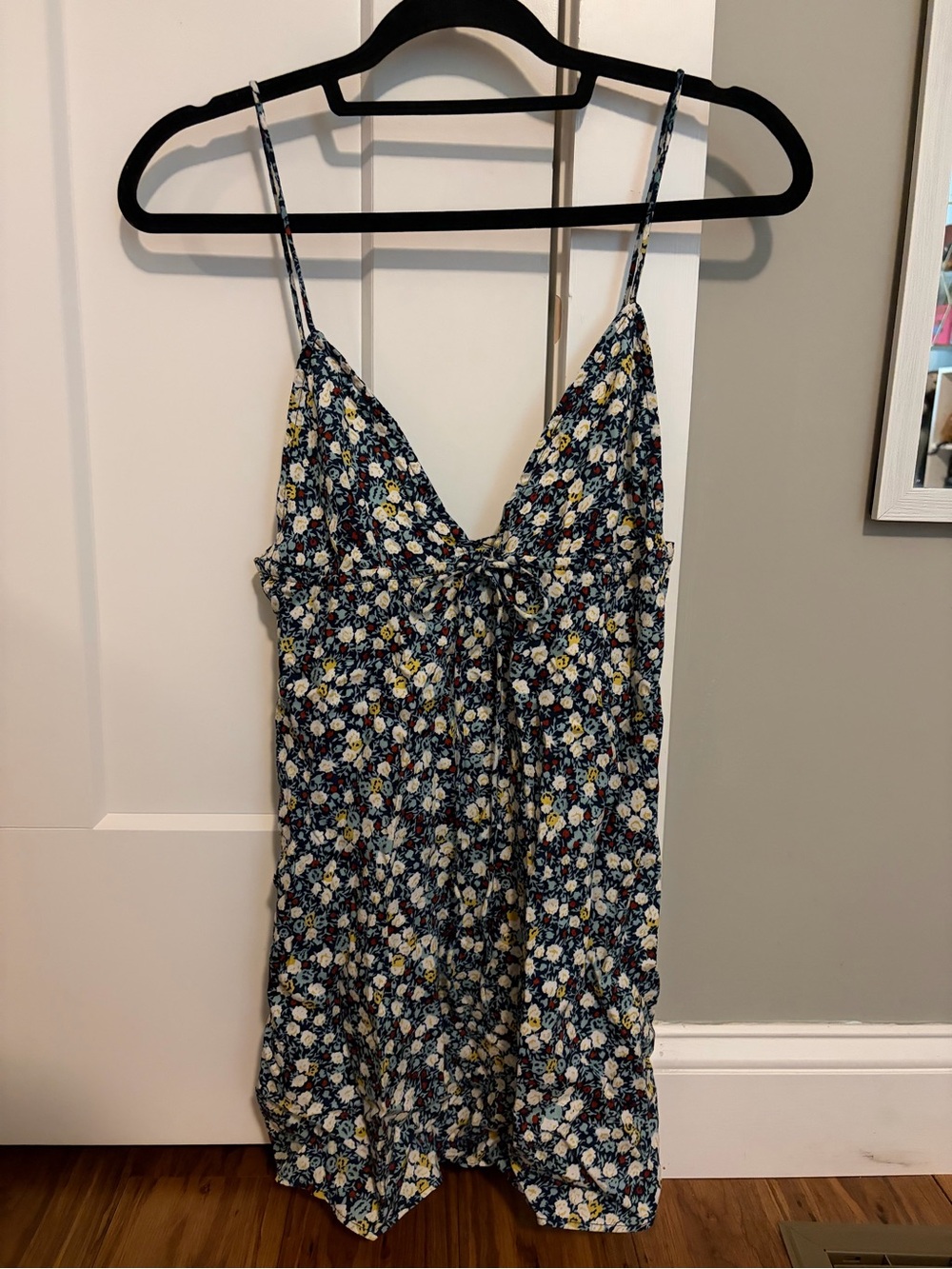 NWT Motel Rocks Navy Floral Tie-Front Mini Dress